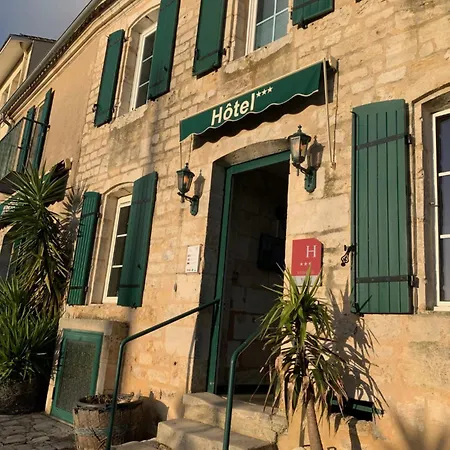 Du Porche Hotel