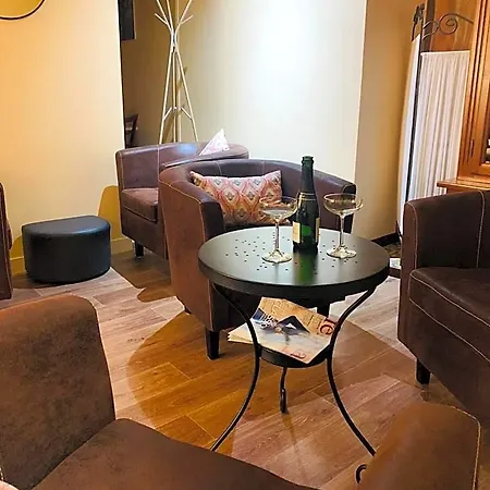 Du Porche Hotel Blaye
